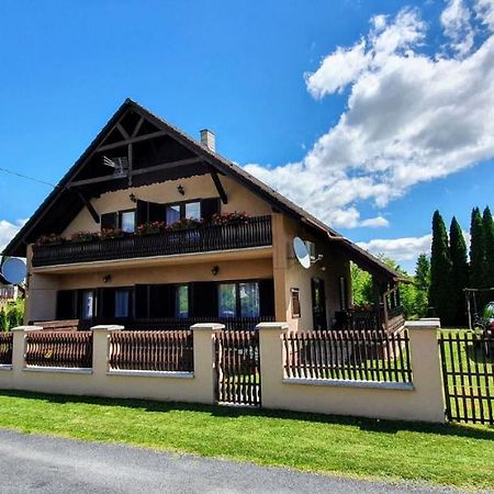 Varga Gardens Balatonmáriafürdő Kültér fotó
