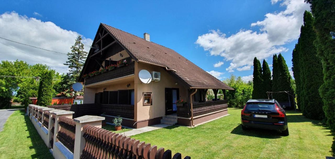 Varga Gardens Balatonmáriafürdő Kültér fotó